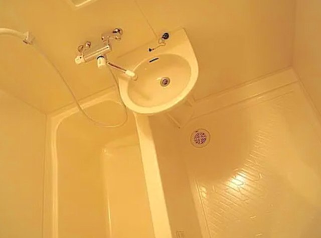 バス・シャワールーム　浴室