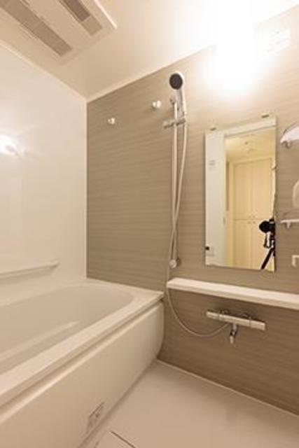 バス・シャワールーム　※写真は同タイプ住戸です。