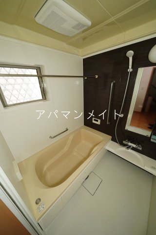 バス・シャワールーム　日々の疲れを癒すお風呂付です