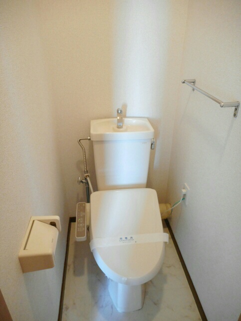 トイレ　トイレ