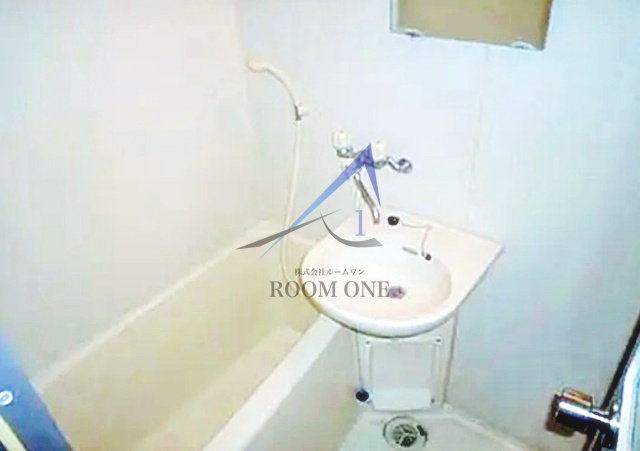 バス・シャワールーム　お風呂です。