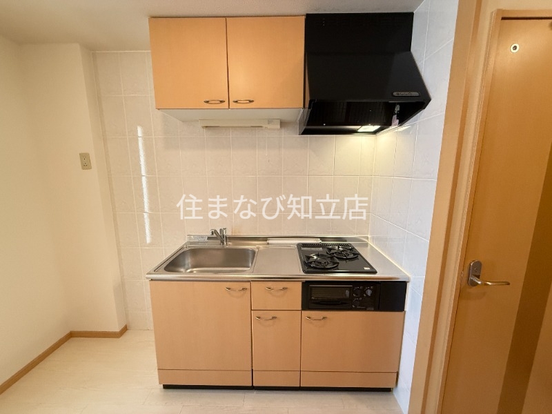 エントランス　同型別部屋写真