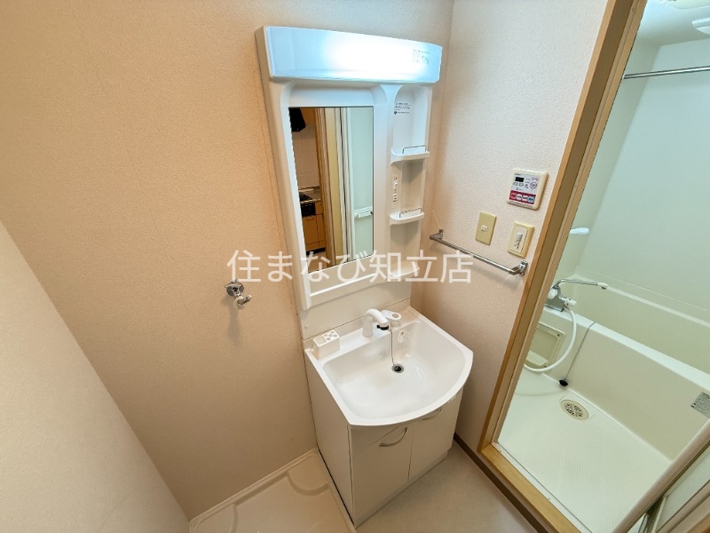 洗面設備　同型別部屋写真
