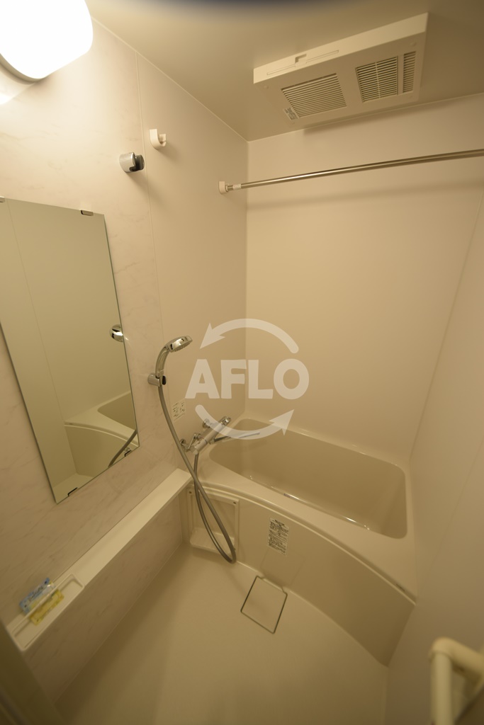 バス・シャワールーム　エスリード福島ブレイブ　浴室換気乾燥暖房機付バスルーム