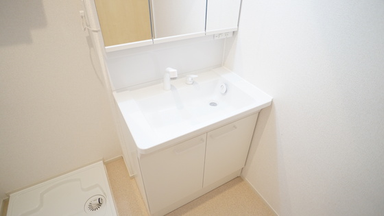 洗面設備　シャンプードレッサー