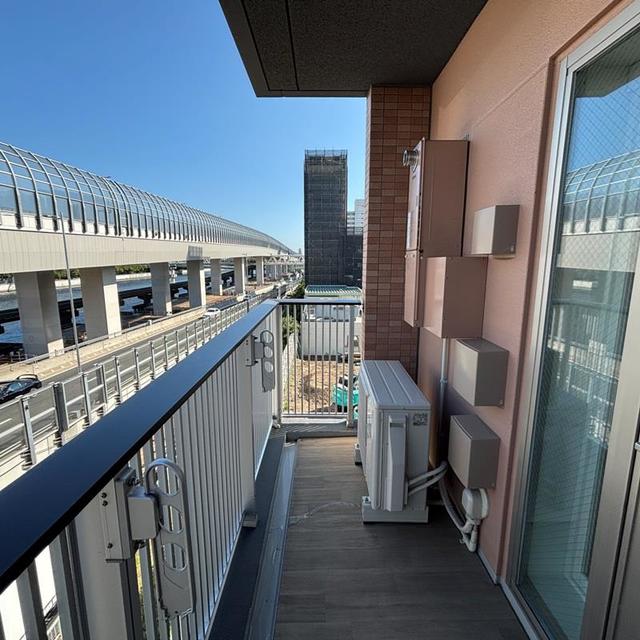 バルコニー　※写真は同タイプ住戸です。