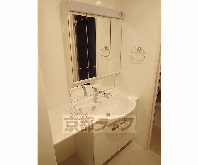 洗面設備　シャンプードレッサーです。