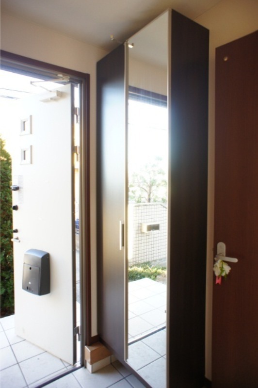 玄関　図面と現状に相違がある場合には現状を優先