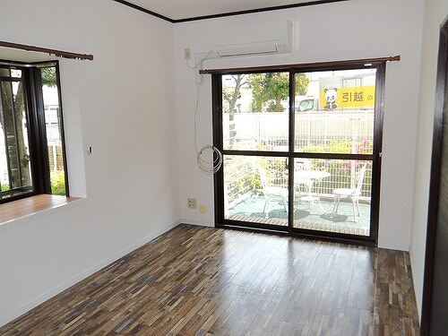 その他　LD横の洋室