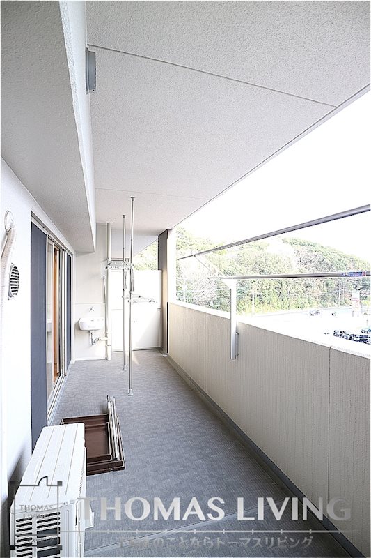 バルコニー　日当たり良好です。