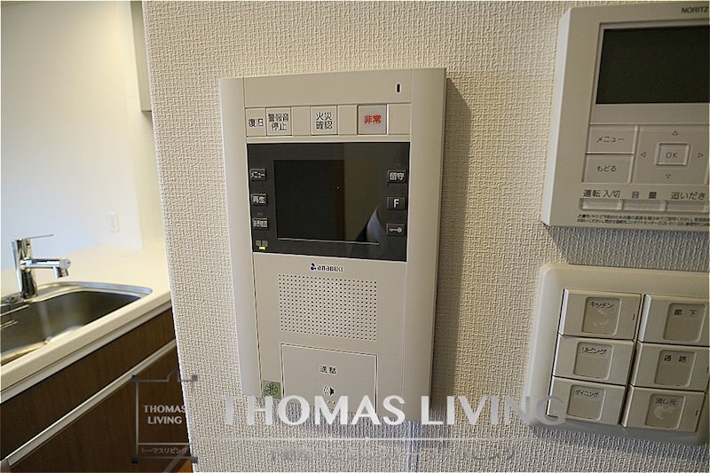 セキュリティ　モニター付きインターフォンでセキュリティ面も安心ですね。