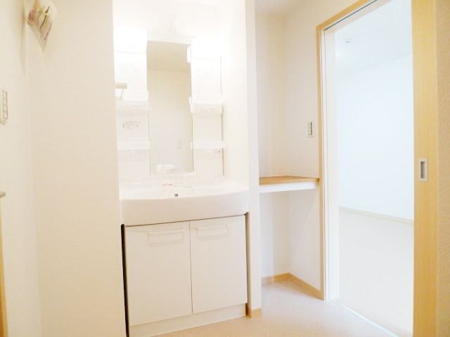 洗面設備　★独立洗面台★