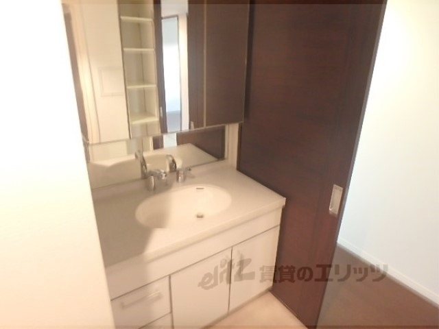 洗面設備　独立洗面所