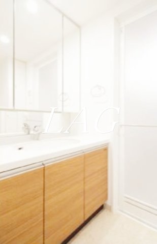 洗面設備　洗面台です。