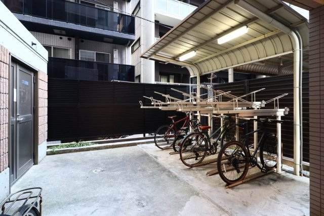 駐車場　駐輪場