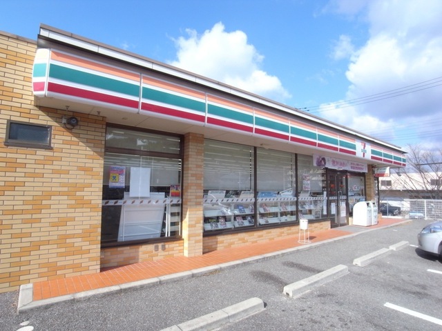 コンビニ　セブンイレブン 神戸垂水朝谷町店（コンビニ）まで1383m