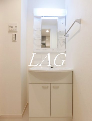 洗面設備　洗面台です。