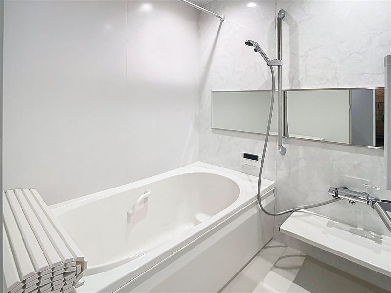 バス・シャワールーム　※写真は同物件の別部屋です