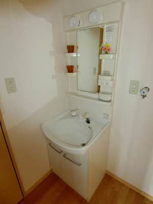 洗面設備　洗髪洗面化粧台