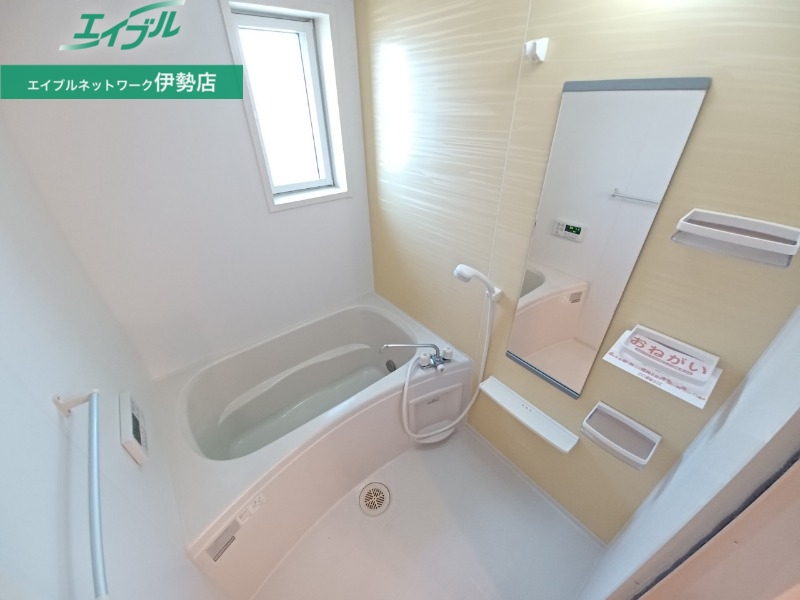 バス・シャワールーム　同型参考写真