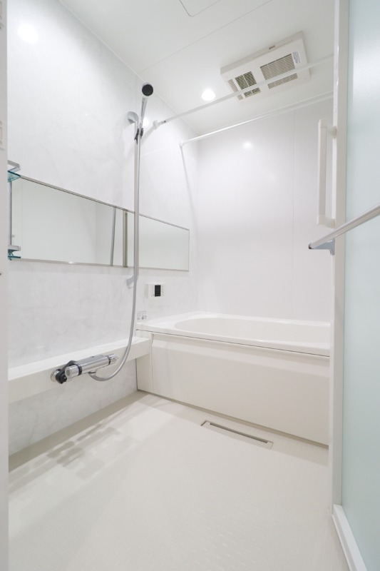 バス・シャワールーム　図面と現状に相違がある場合には現状を優先