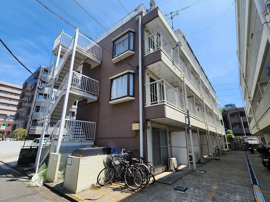 建物外観　フローラ８　２年定期借家契約（再契約相談可）