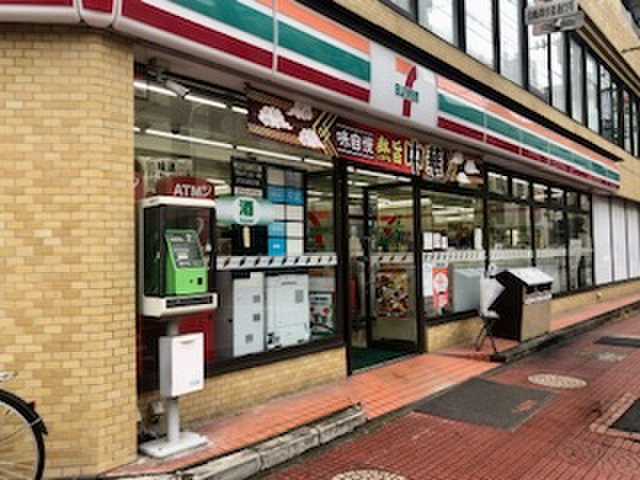 コンビニ　セブンイレブン西川口中央通り店（コンビニ）まで135m