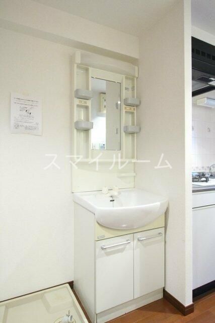 洗面設備　※別部屋参考写真です。