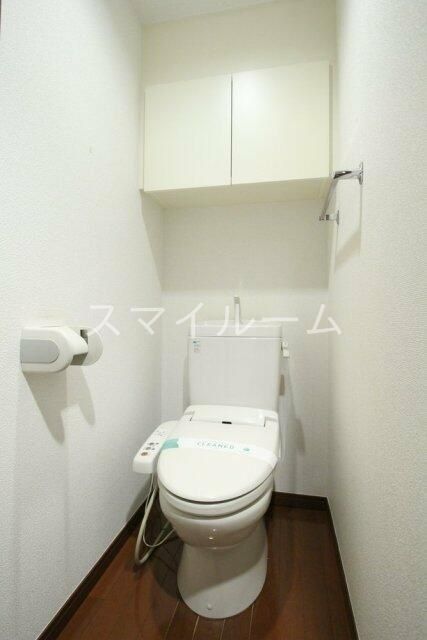 トイレ　※別部屋参考写真です。