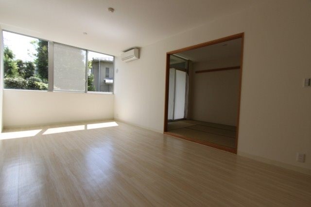 居室・リビング　※参考写真※