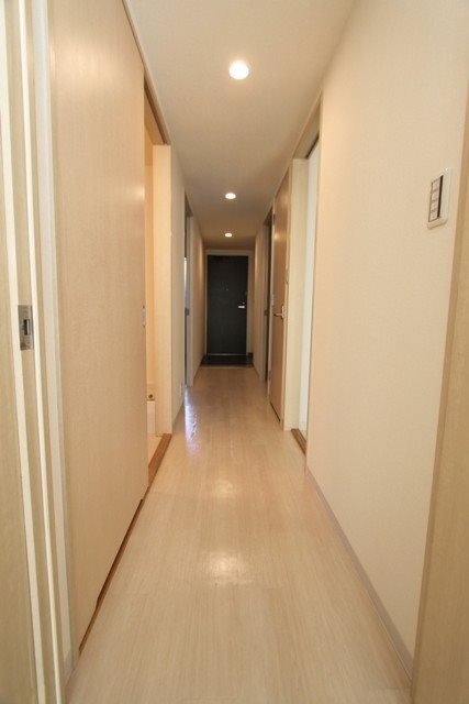 玄関　※参考写真※