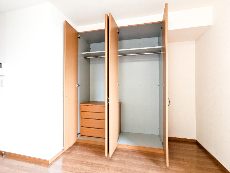 収納　図面と現状に相違がある場合には現状を優先