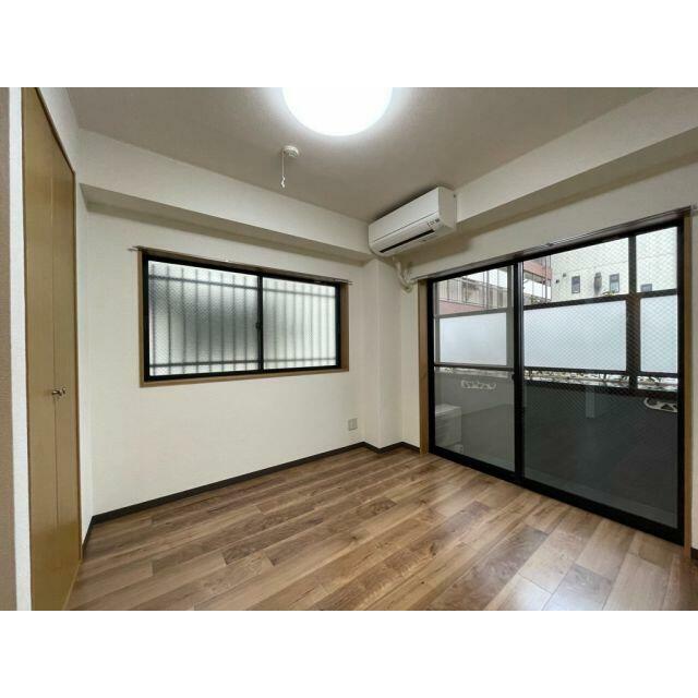 居室・リビング　洋室５．６帖