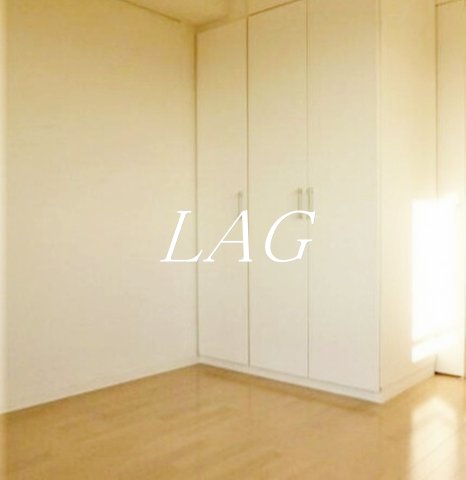 居室・リビング　洋室のお部屋（同仕様）です。