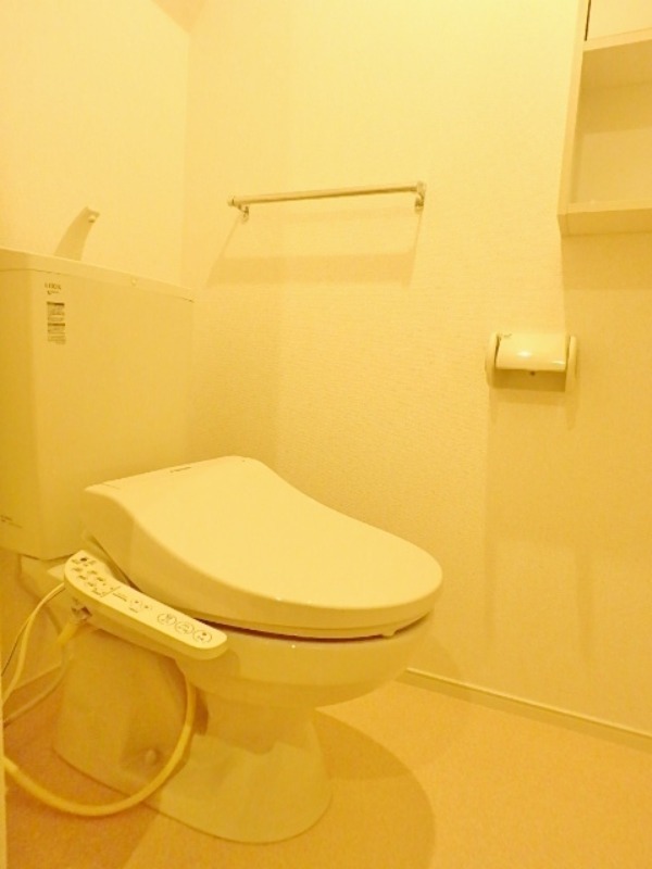 トイレ　図面と現状に相違がある場合には現状を優先