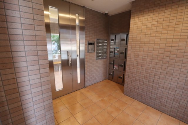 エントランス　エントランス