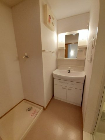 洗面設備　忙しい朝には欠かせない洗面所です