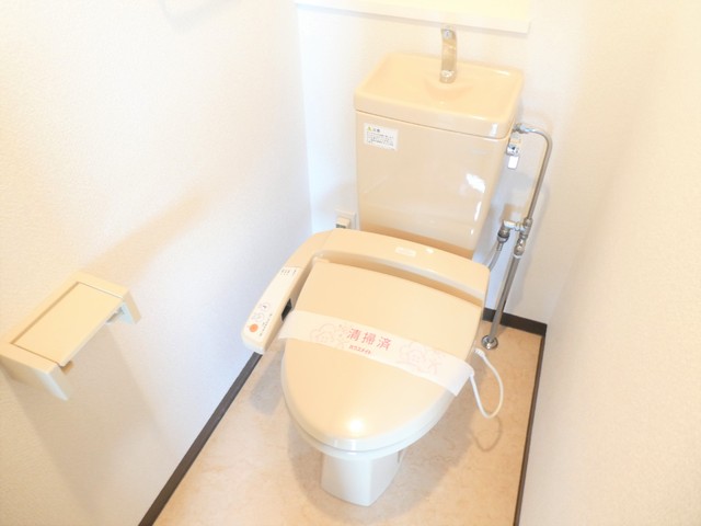 トイレ　洗浄便座※同タイプ参考写真