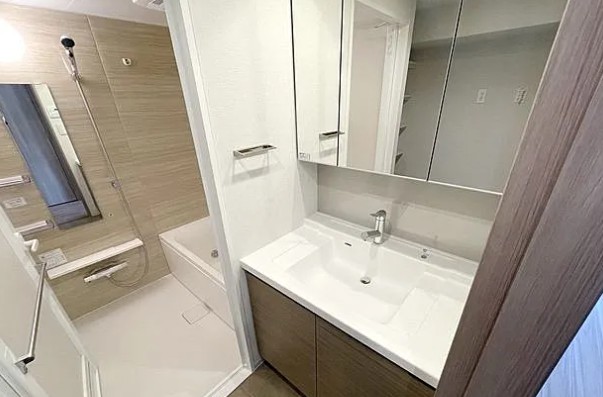 洗面設備　リビオメゾン芝浦