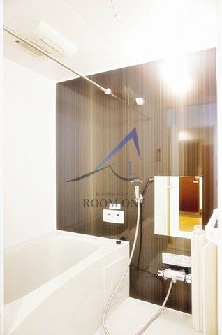 バス・シャワールーム　お風呂です。