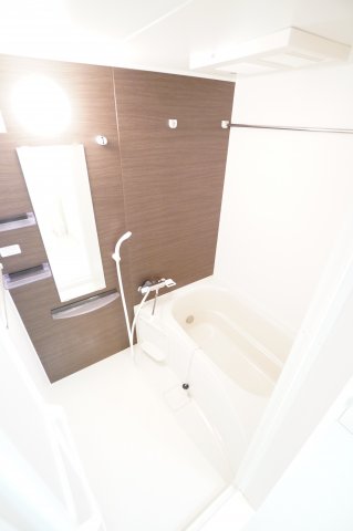 バス・シャワールーム　※同物件・同タイプの写真です。