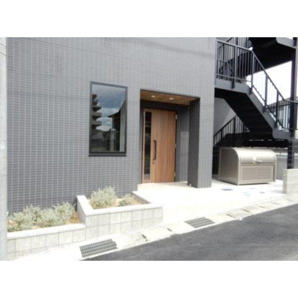 エントランス　物件画像