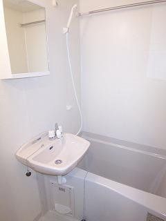 バス・シャワールーム　バス