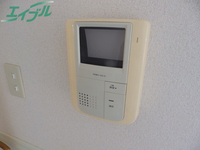 セキュリティ　同型参考写真