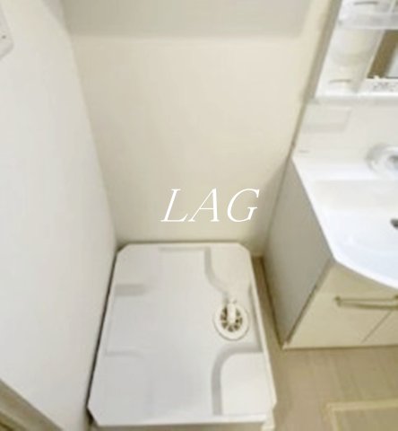 その他設備　室内洗濯機置き場です