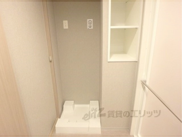 その他部屋・スペース　洗濯機置場