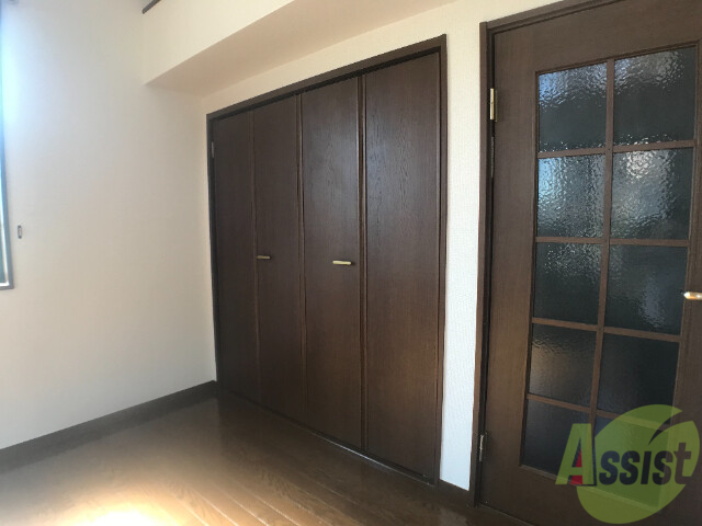 収納　収納があり、奥行きもあるので様々なものが収納できそうです。