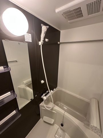 バス・シャワールーム　日々の疲れを癒すお風呂付です