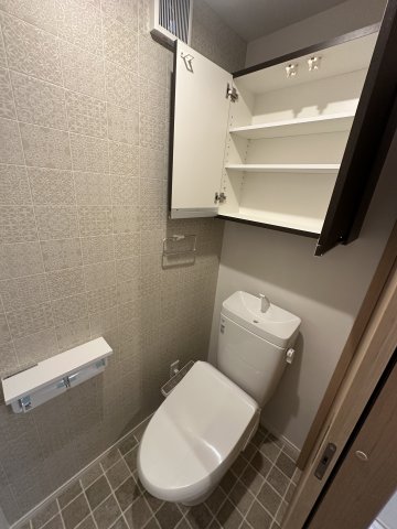 トイレ　トイレもきれいです