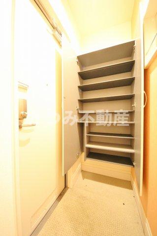 玄関　他号室参考写真